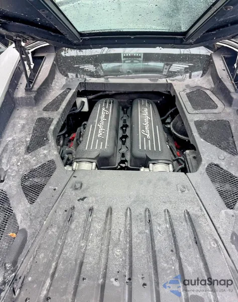 2015 Lamborghini Huracan z USA, uszkodzony, nr VIN ZHWUC1ZF8FLA03249